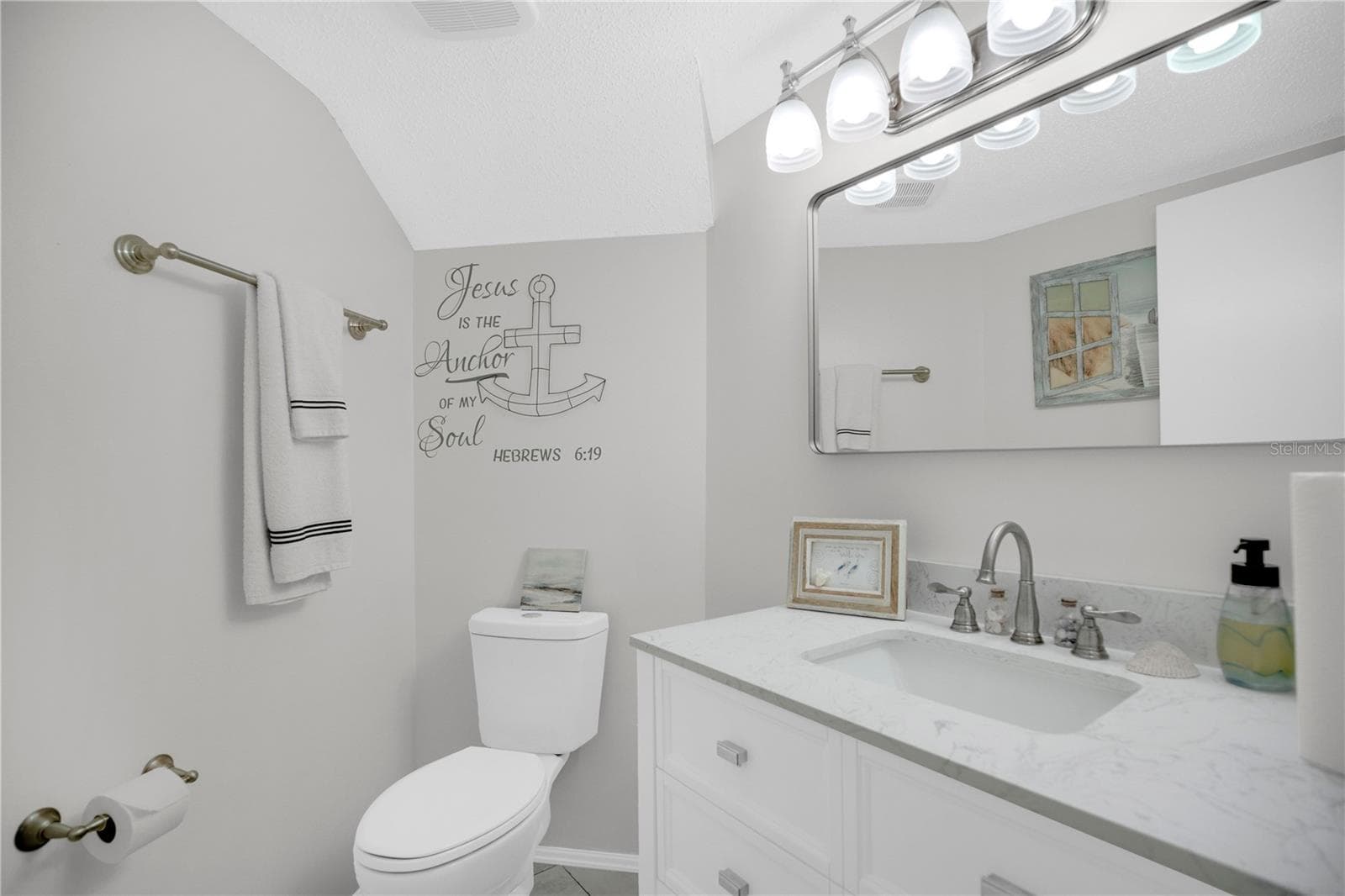 7408 LITTLE POND COURT — photo 20 of 35