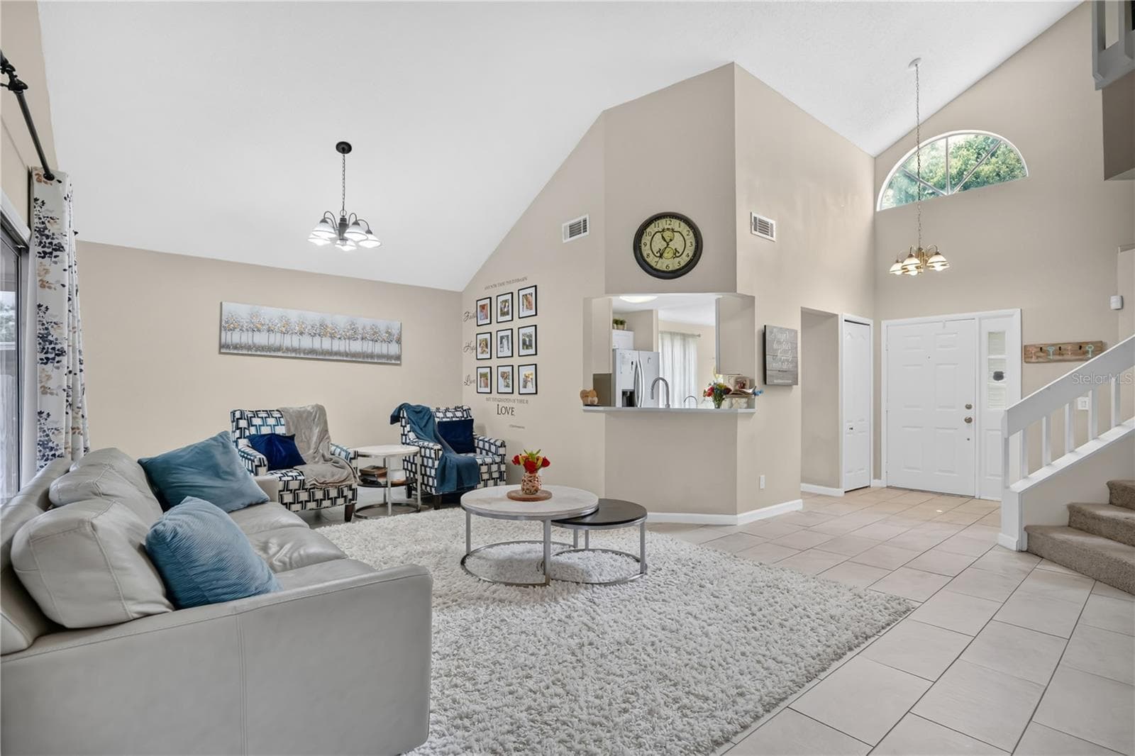 7408 LITTLE POND COURT — photo 10 of 35