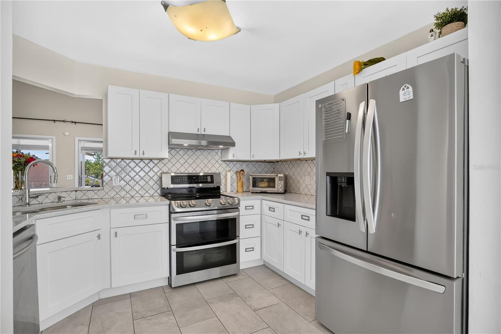 7408 LITTLE POND COURT — photo 5 of 35