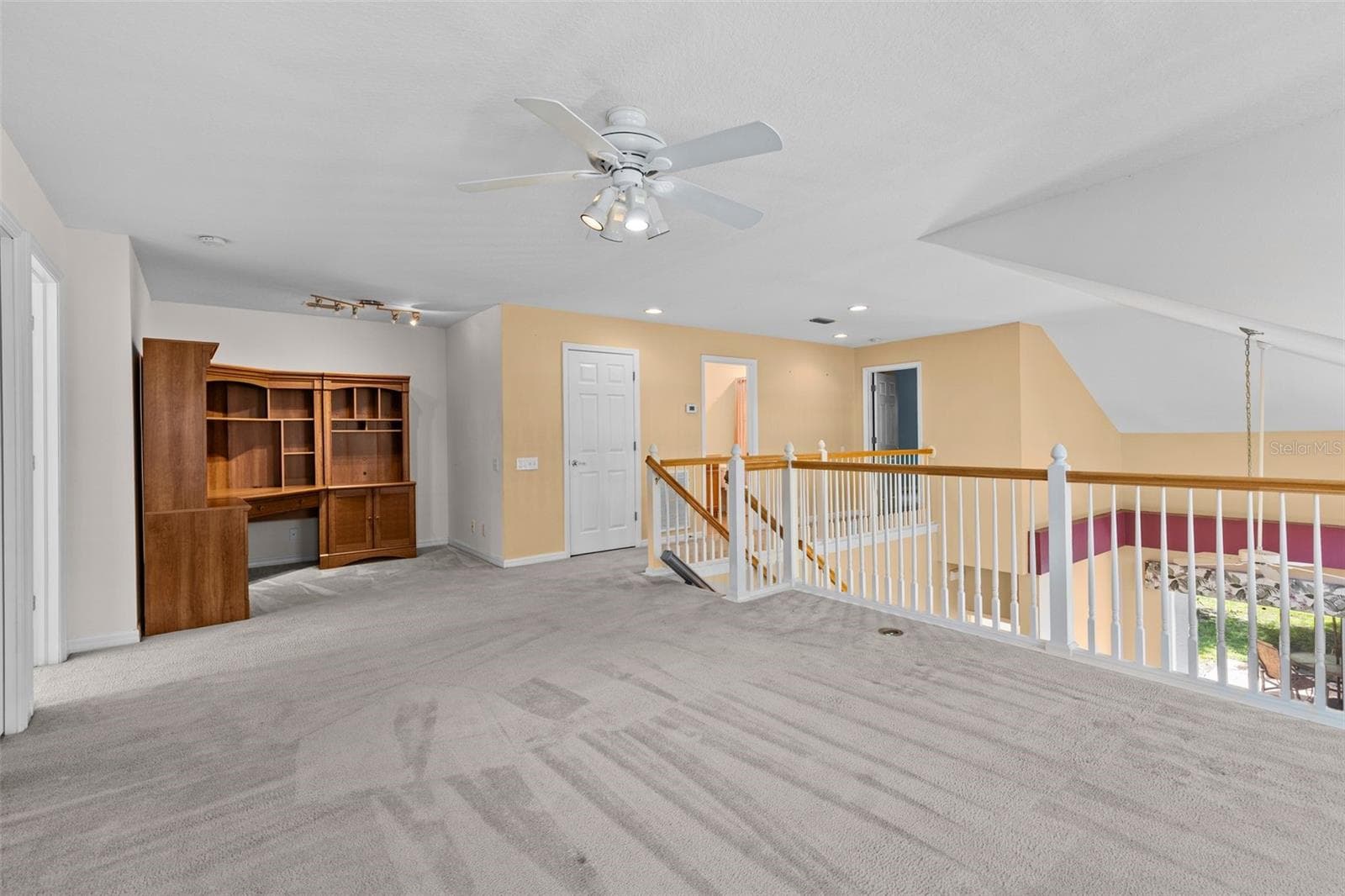 3350 COVERED BRIDGE DRIVE — photo 27 of 51