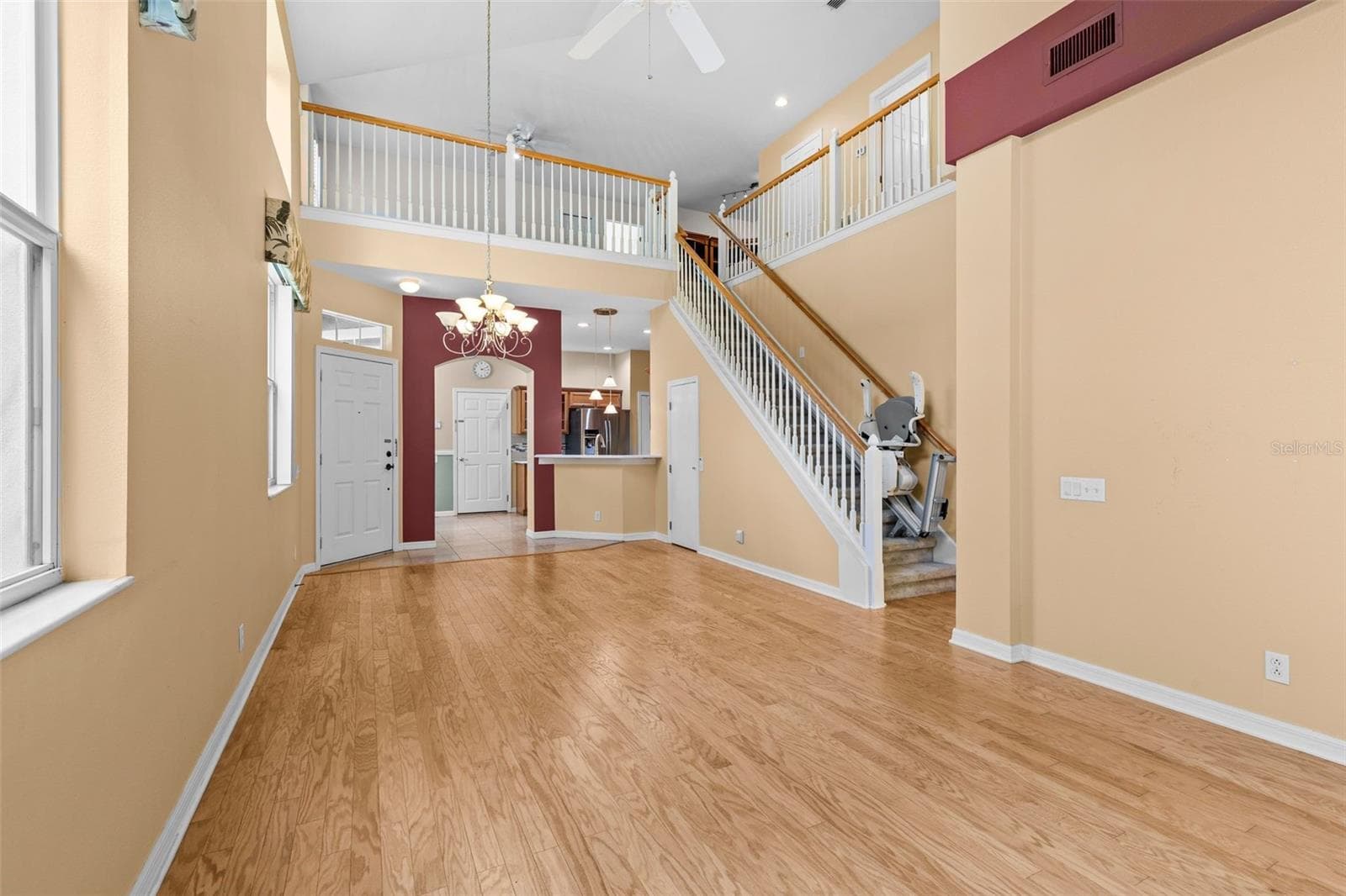 3350 COVERED BRIDGE DRIVE — photo 4 of 51