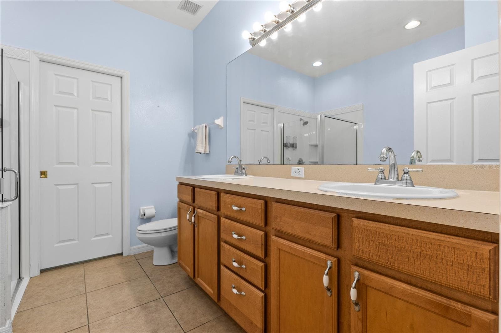 3350 COVERED BRIDGE DRIVE — photo 17 of 51