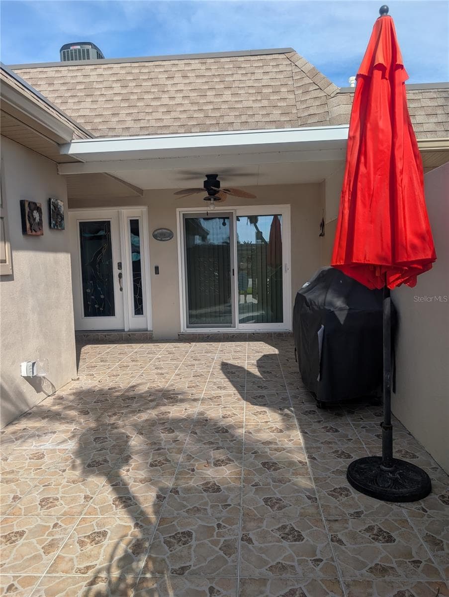 542 BOCA CIEGA POINT BOULEVARD — photo 5 of 38