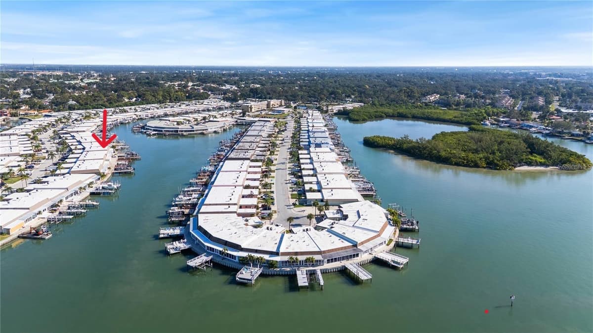 542 BOCA CIEGA POINT BOULEVARD — photo 3 of 38