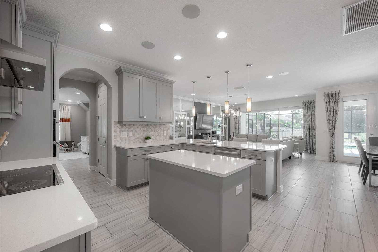 10404 ALCON BLUE DRIVE — photo 14 of 68