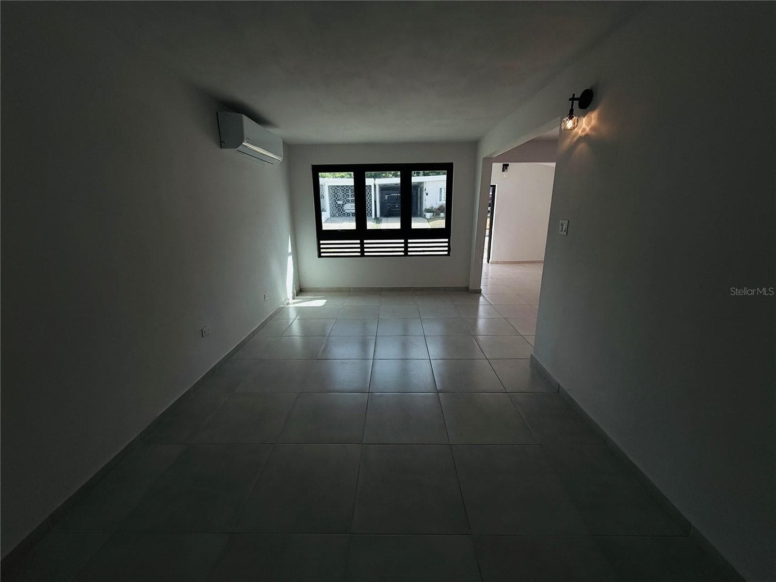 TRIPLEX HOUSE  Calle 5 D1 EXT. BUSO — photo 10 of 27