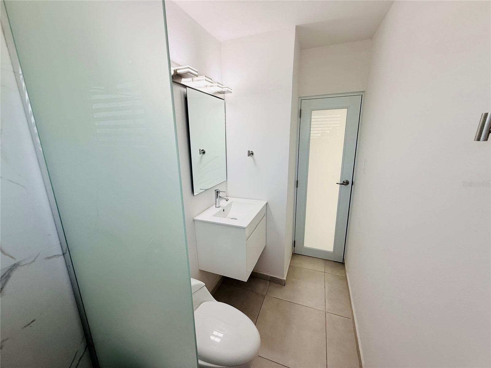 TRIPLEX HOUSE  Calle 5 D1 EXT. BUSO — photo 23 of 27