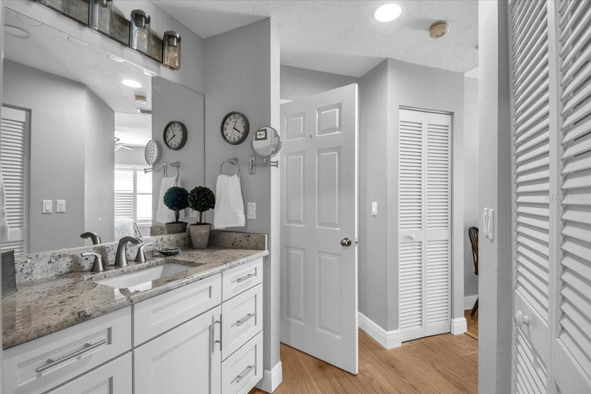 4220 PINEBROOK CIRCLE — photo 36 of 58