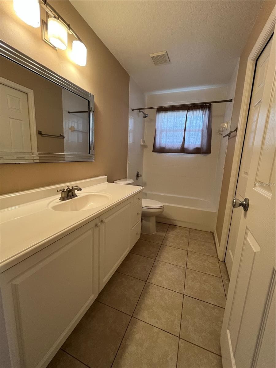 2160 SUNSTONE DRIVE — photo 32 of 56