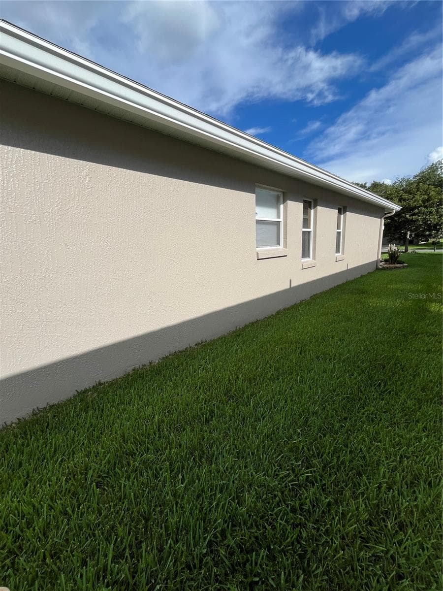 2160 SUNSTONE DRIVE — photo 44 of 56