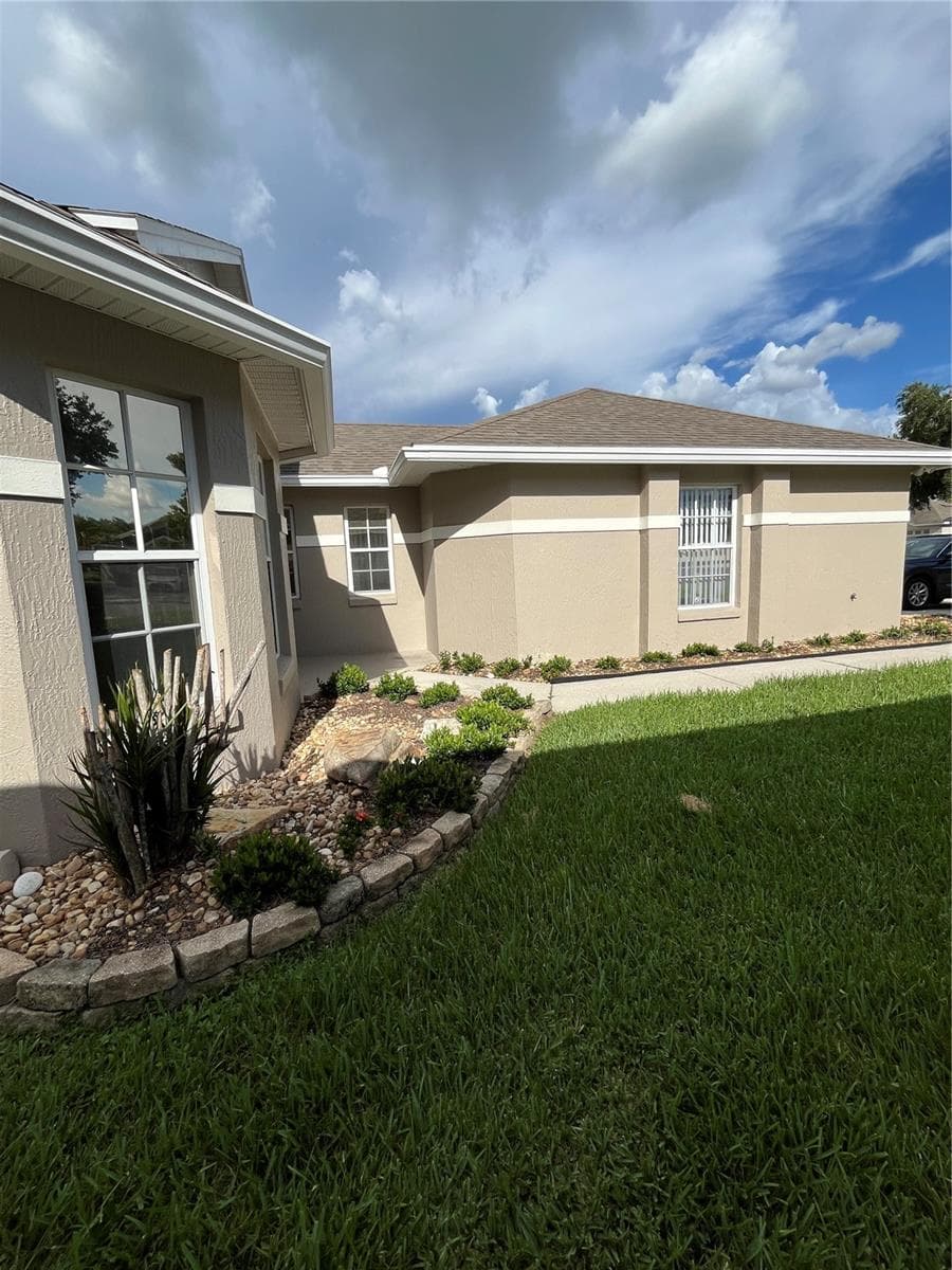 2160 SUNSTONE DRIVE — photo 43 of 56