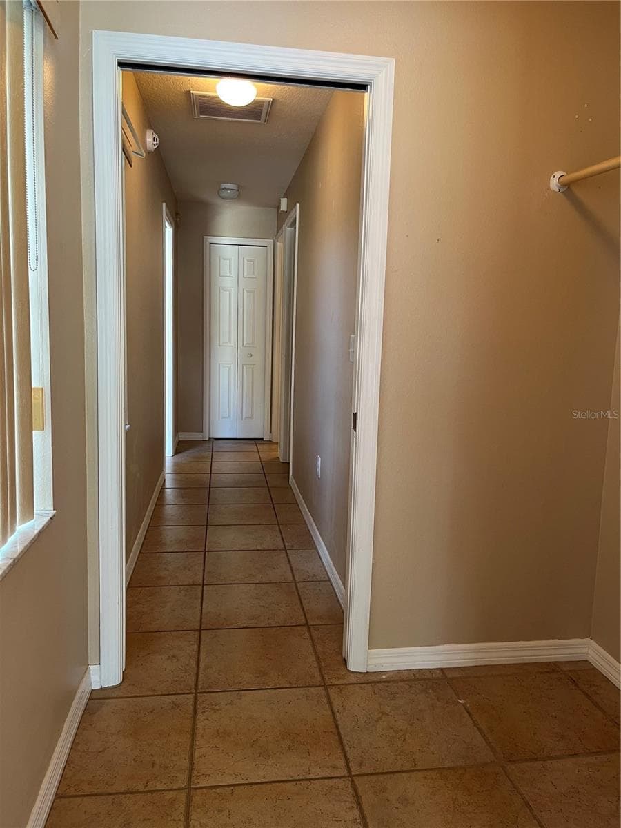 2160 SUNSTONE DRIVE — photo 33 of 56