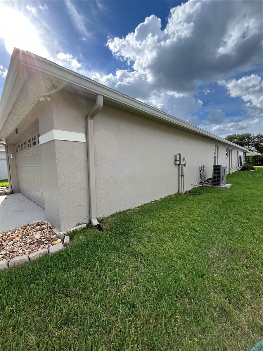 2160 SUNSTONE DRIVE — photo 50 of 56