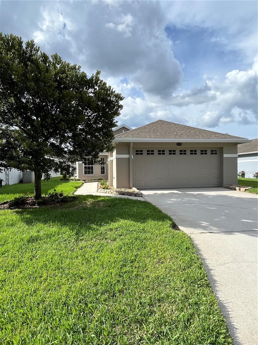 2160 SUNSTONE DRIVE — photo 2 of 56