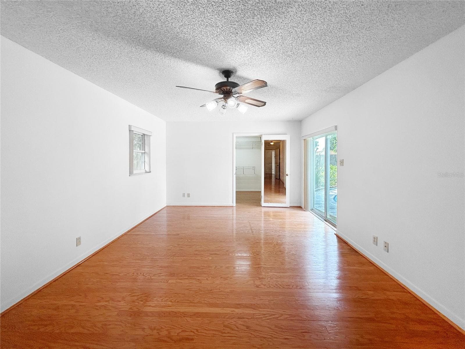 419 PINELLAS ROAD — photo 13 of 55