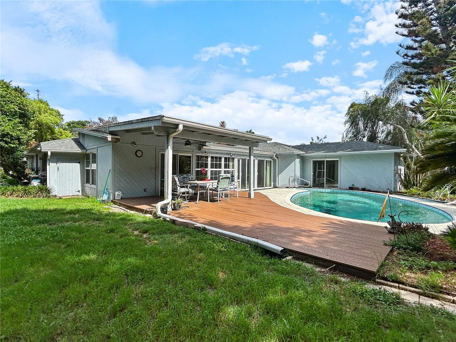 419 PINELLAS ROAD — photo 42 of 55