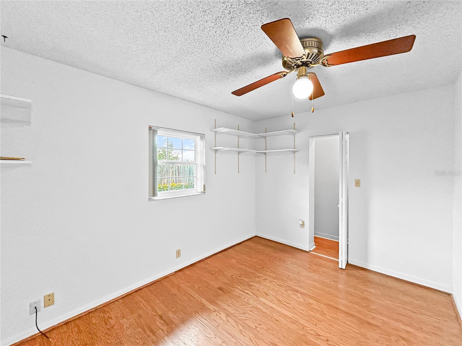 419 PINELLAS ROAD — photo 11 of 55
