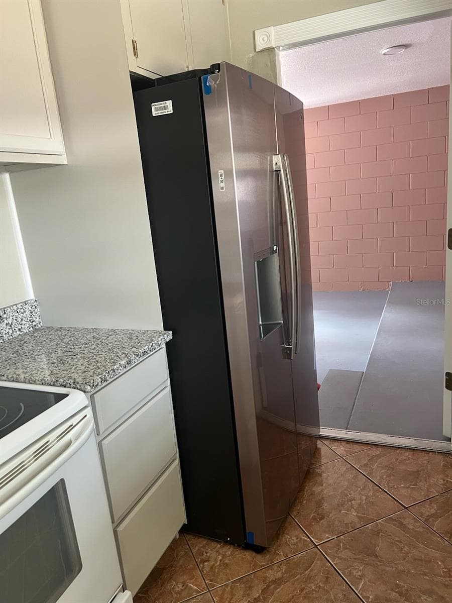 112 PALM DRIVE — photo 7 of 27