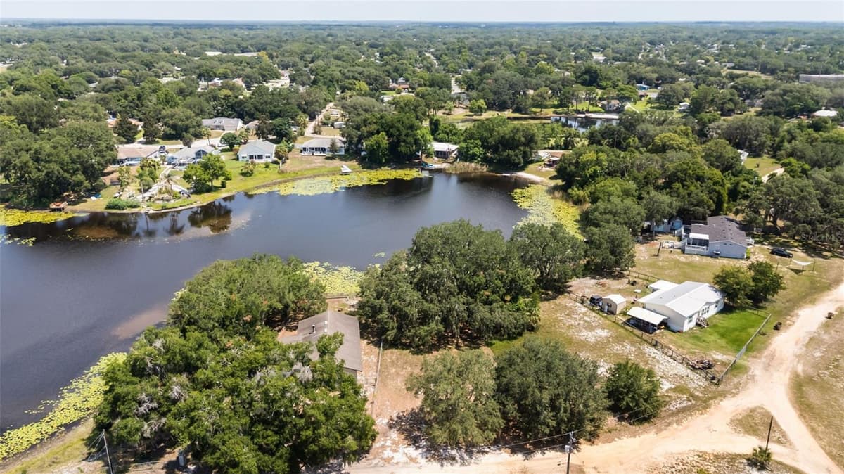 LINDA DRIVE — photo 1 of 22