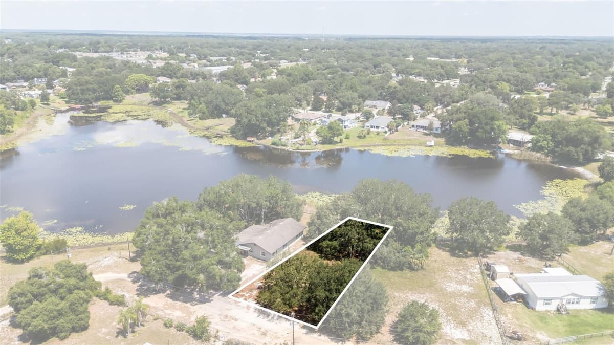 LINDA DRIVE — photo 19 of 22