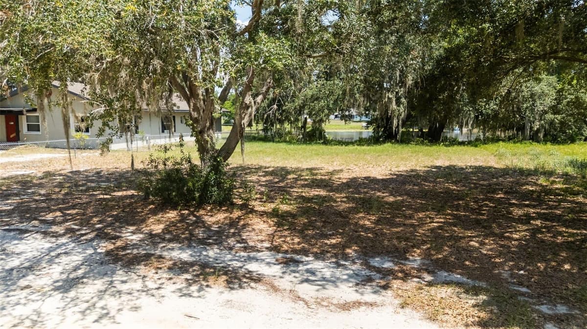 LINDA DRIVE — photo 15 of 22