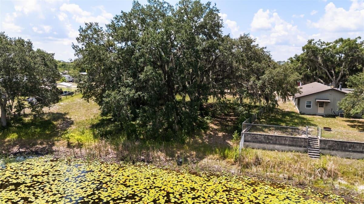 LINDA DRIVE — photo 16 of 22