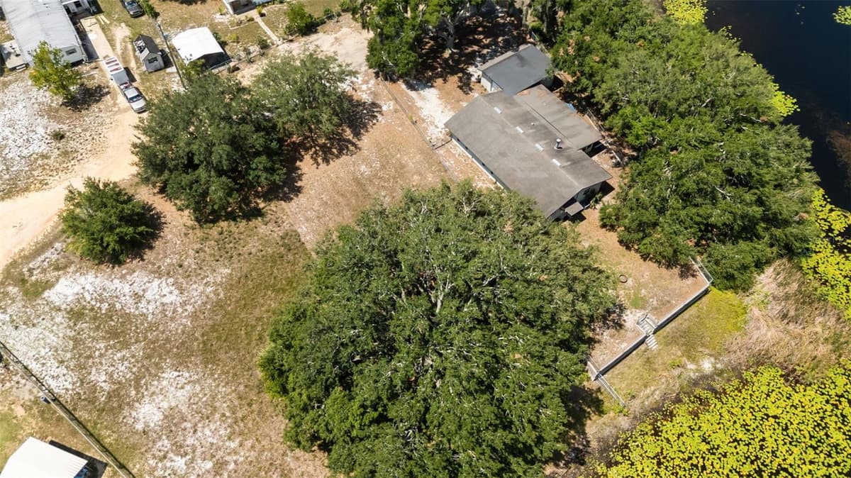 LINDA DRIVE — photo 12 of 22