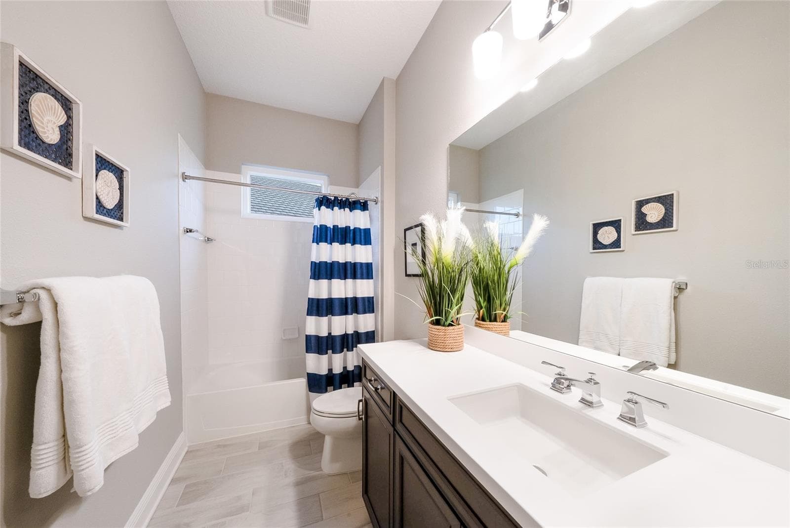 12825 COASTAL BREEZE WAY — photo 14 of 31