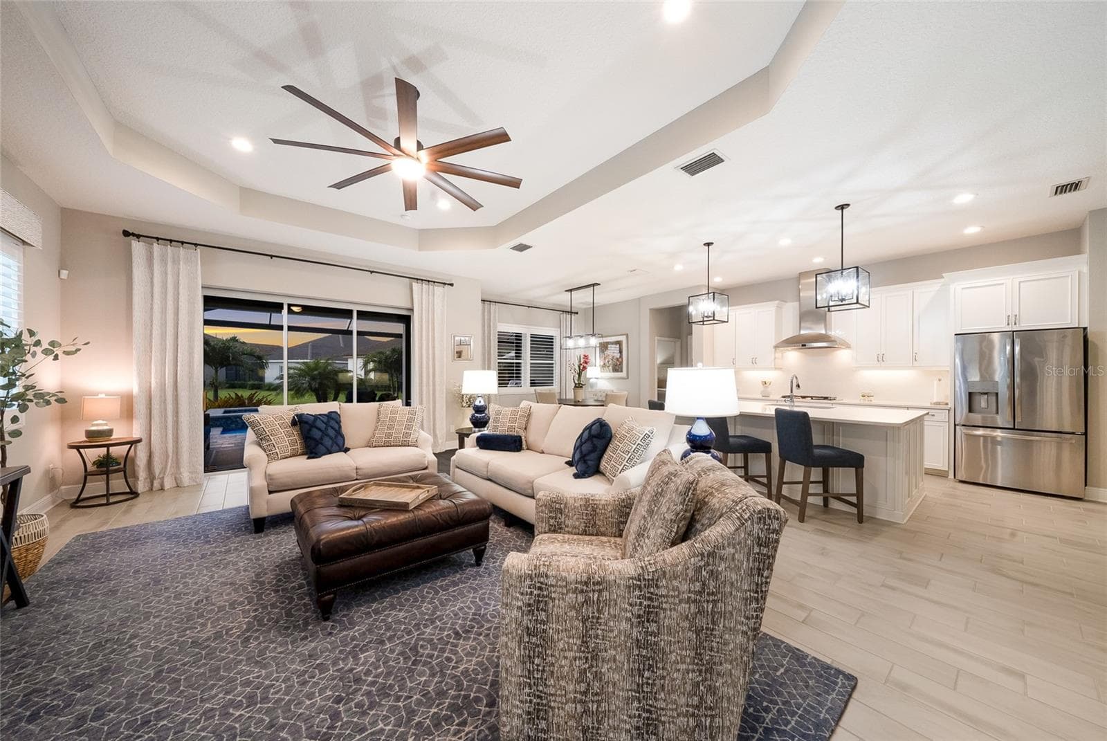 12825 COASTAL BREEZE WAY — photo 3 of 31