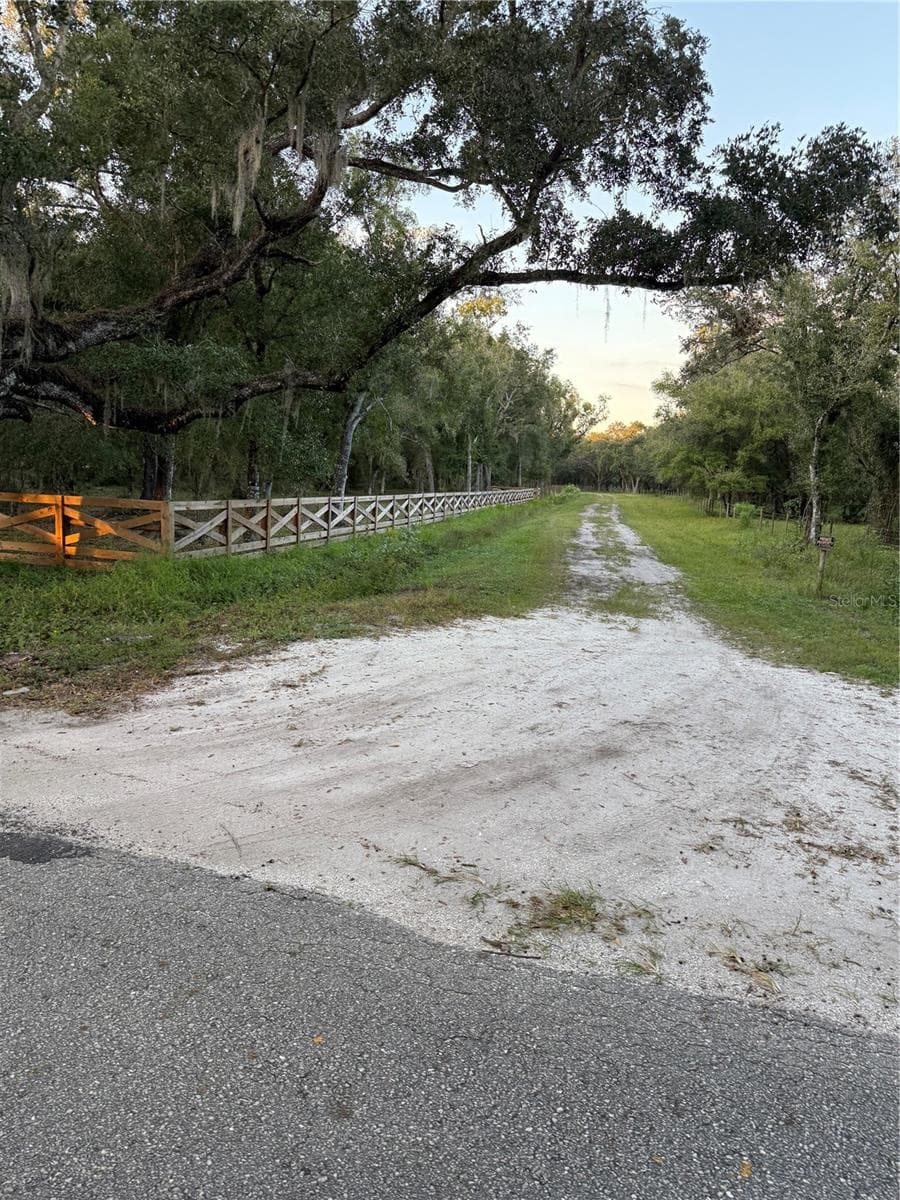 SE BROWN ROAD — photo 6 of 15