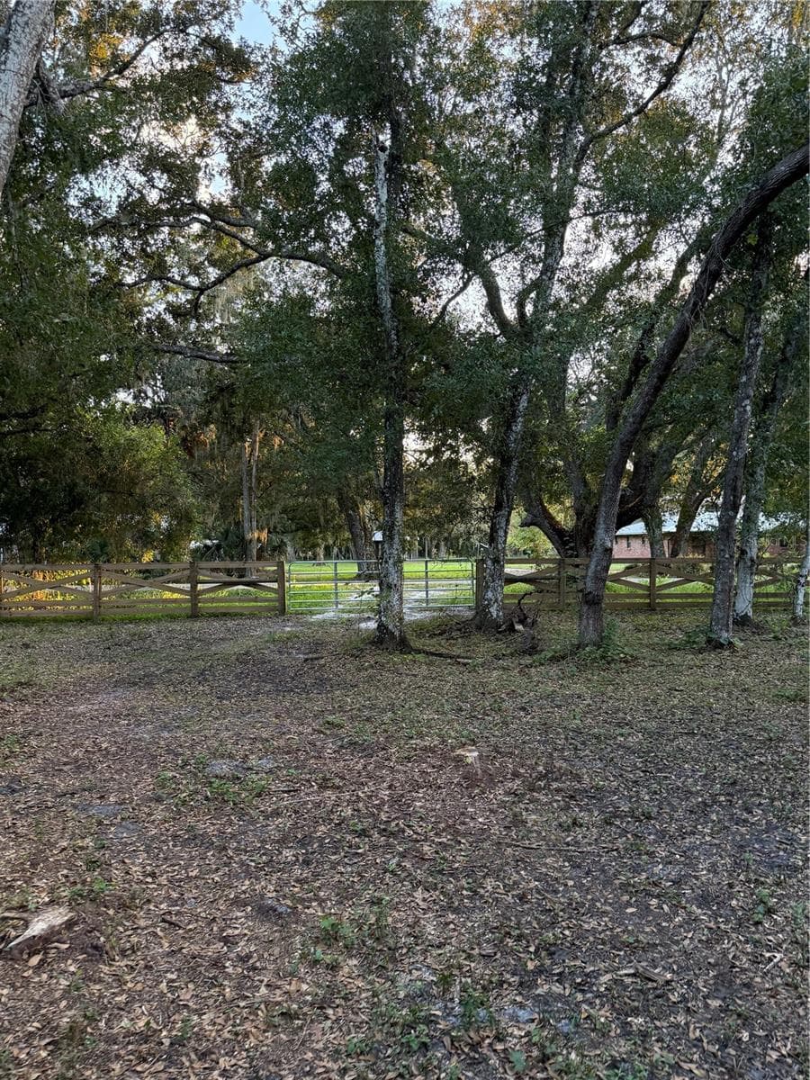 SE BROWN ROAD — photo 8 of 15