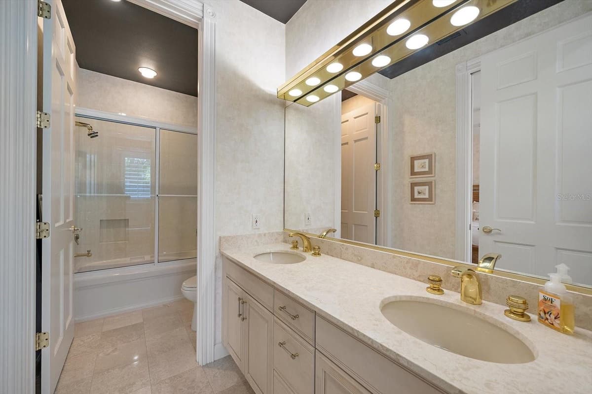 617 WESTON POINTE COURT — photo 28 of 70
