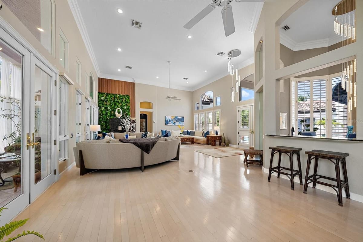 617 WESTON POINTE COURT — photo 12 of 70