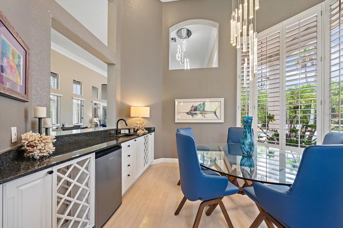 617 WESTON POINTE COURT — photo 20 of 70