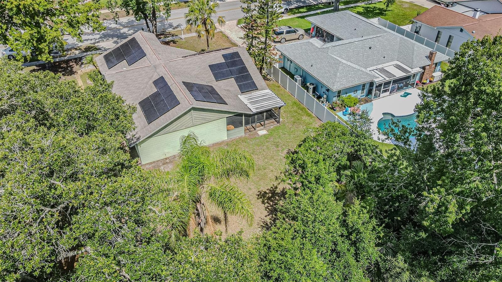 18425 SWAN LAKE DRIVE — photo 14 of 55