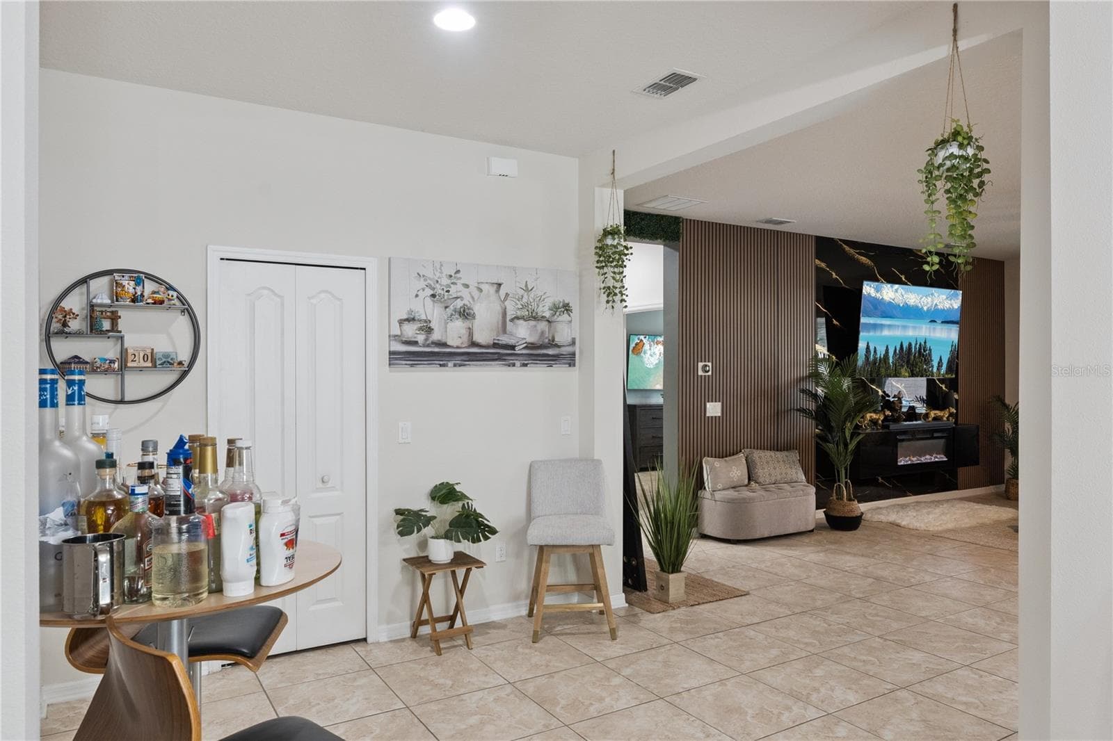 637 BAY BRIDGE CIRCLE — photo 15 of 46