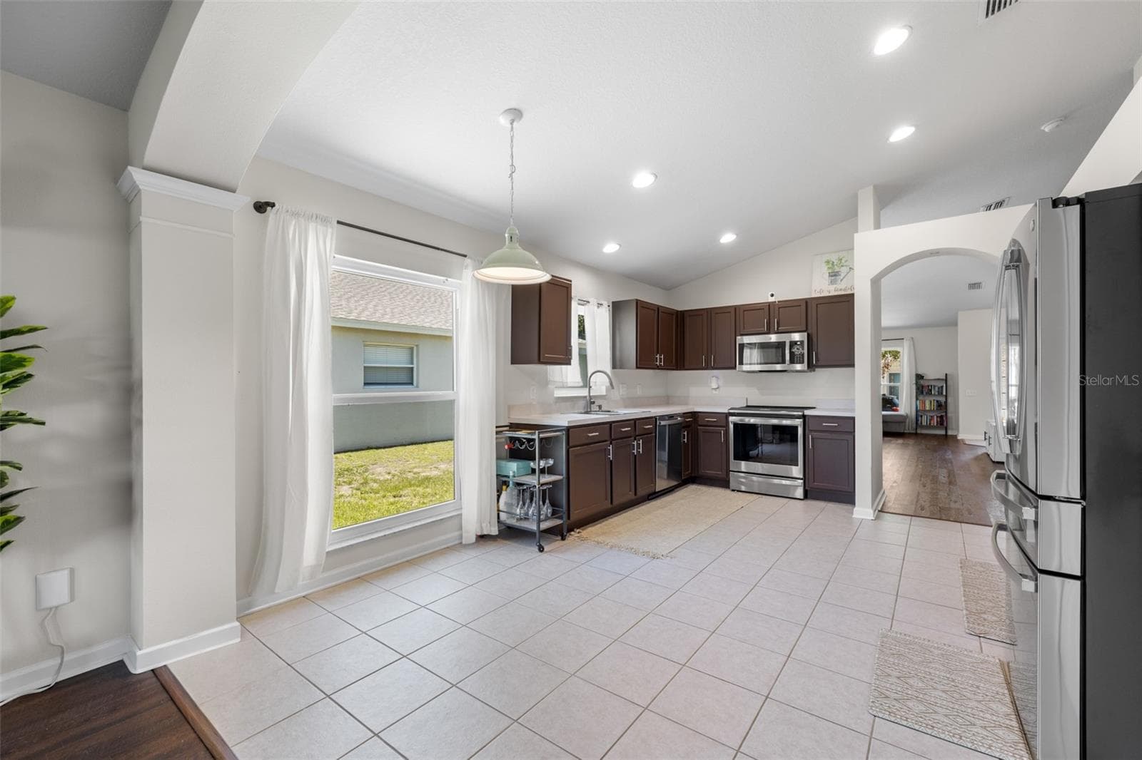 11422 MISTY ISLE LANE — photo 9 of 68