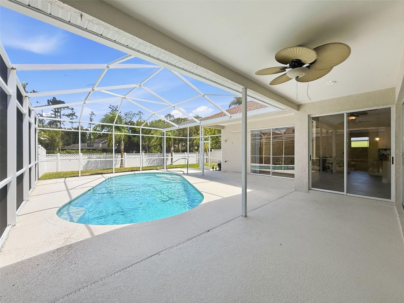 859 INVERRY DRIVE — photo 30 of 37