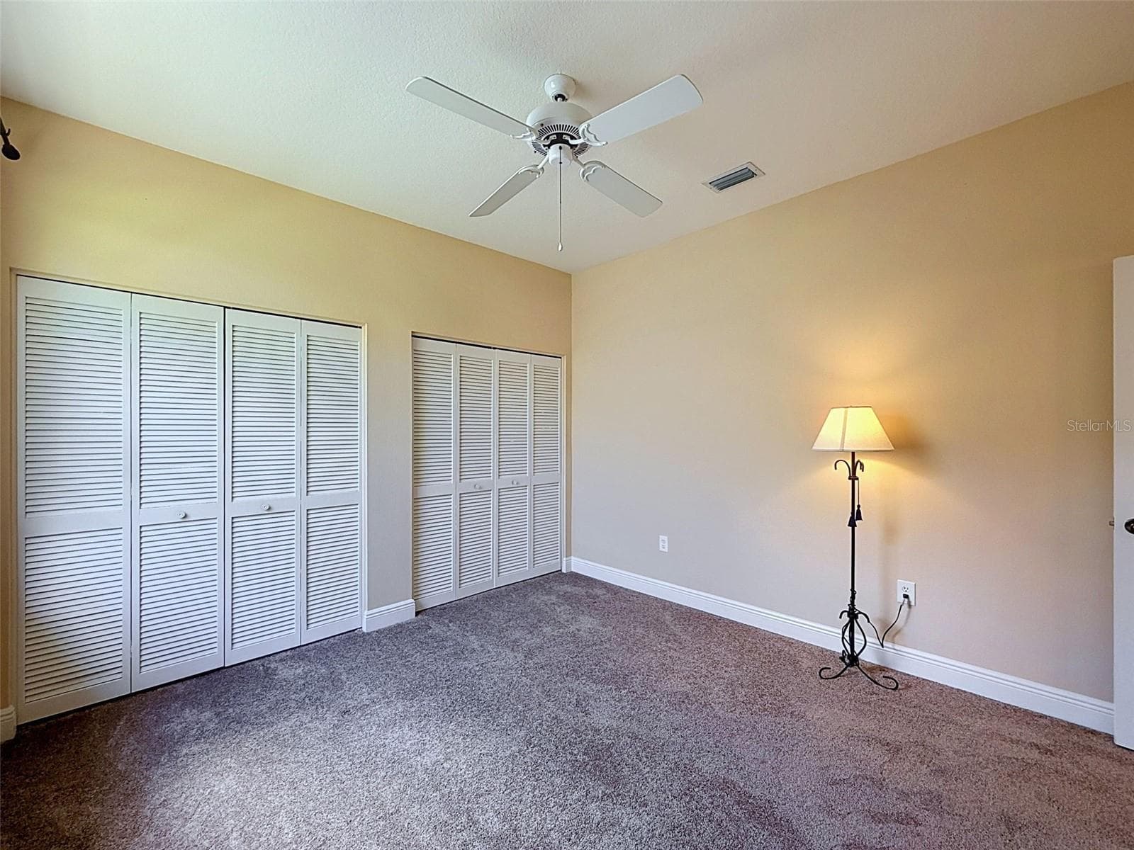 859 INVERRY DRIVE — photo 25 of 37