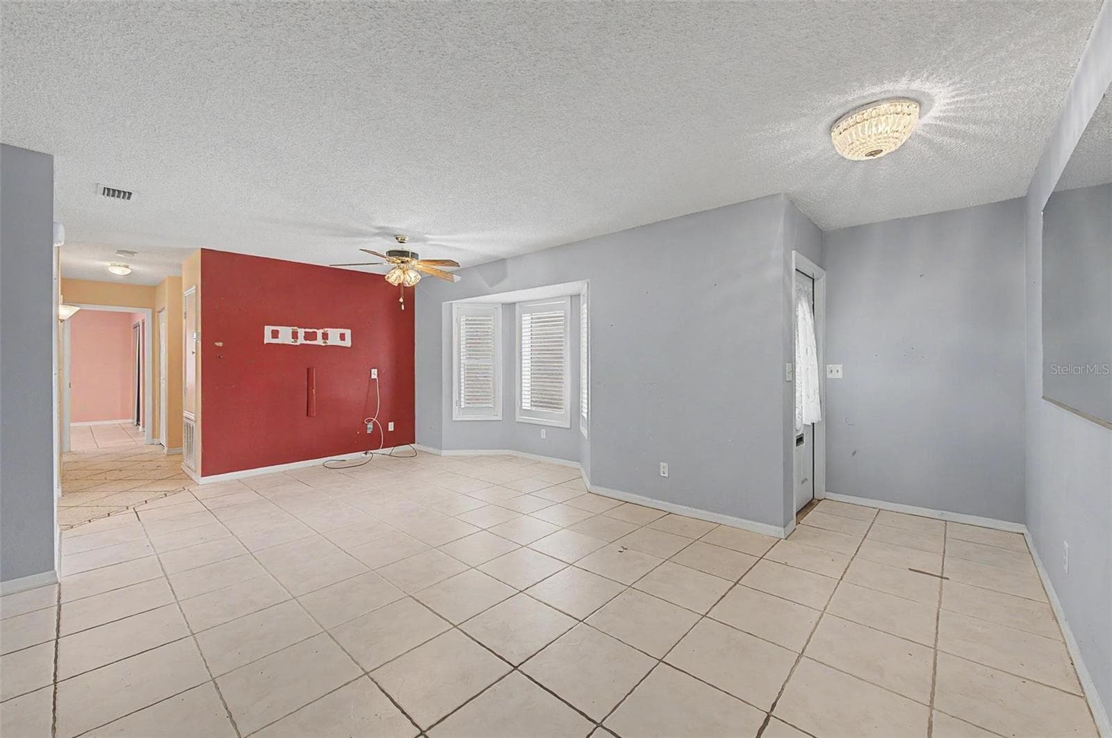 1242 DEL WEBB BOULEVARD — photo 22 of 43