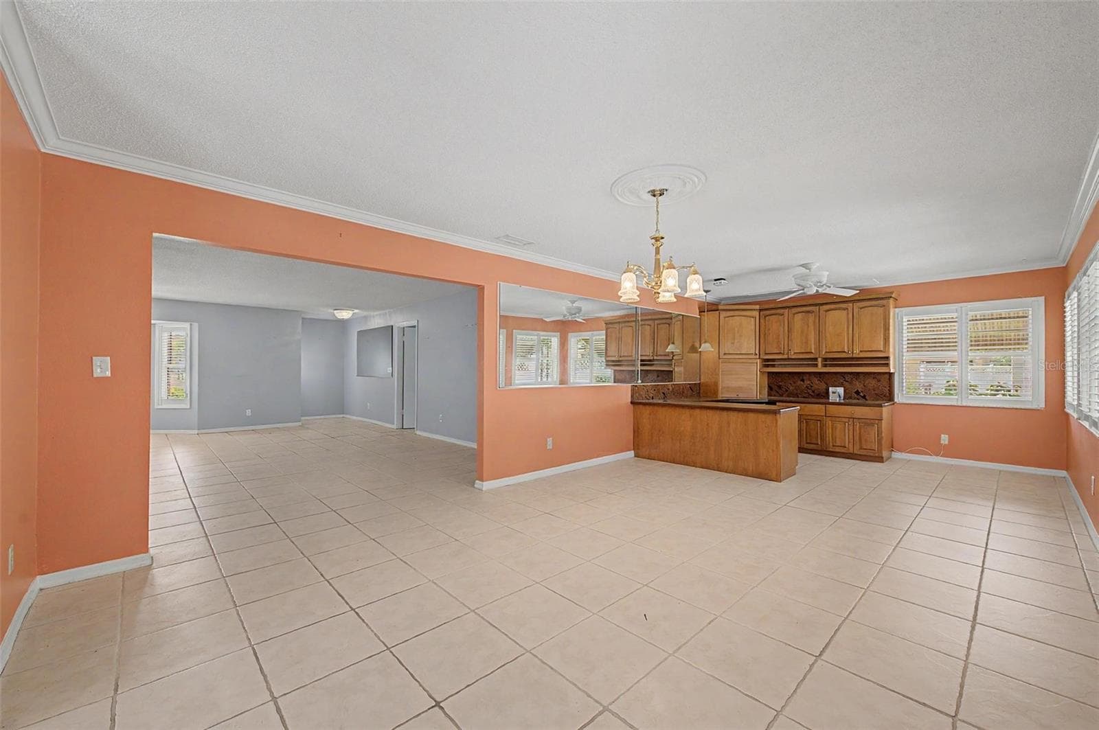 1242 DEL WEBB BOULEVARD — photo 16 of 43