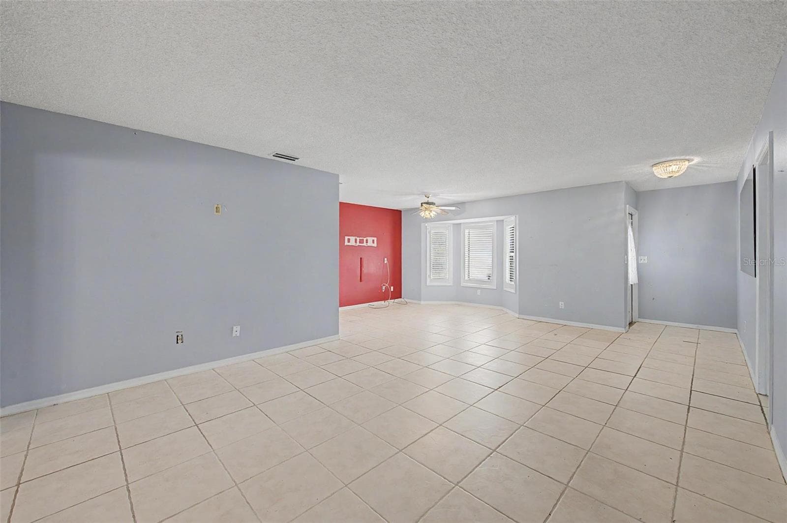 1242 DEL WEBB BOULEVARD — photo 23 of 43
