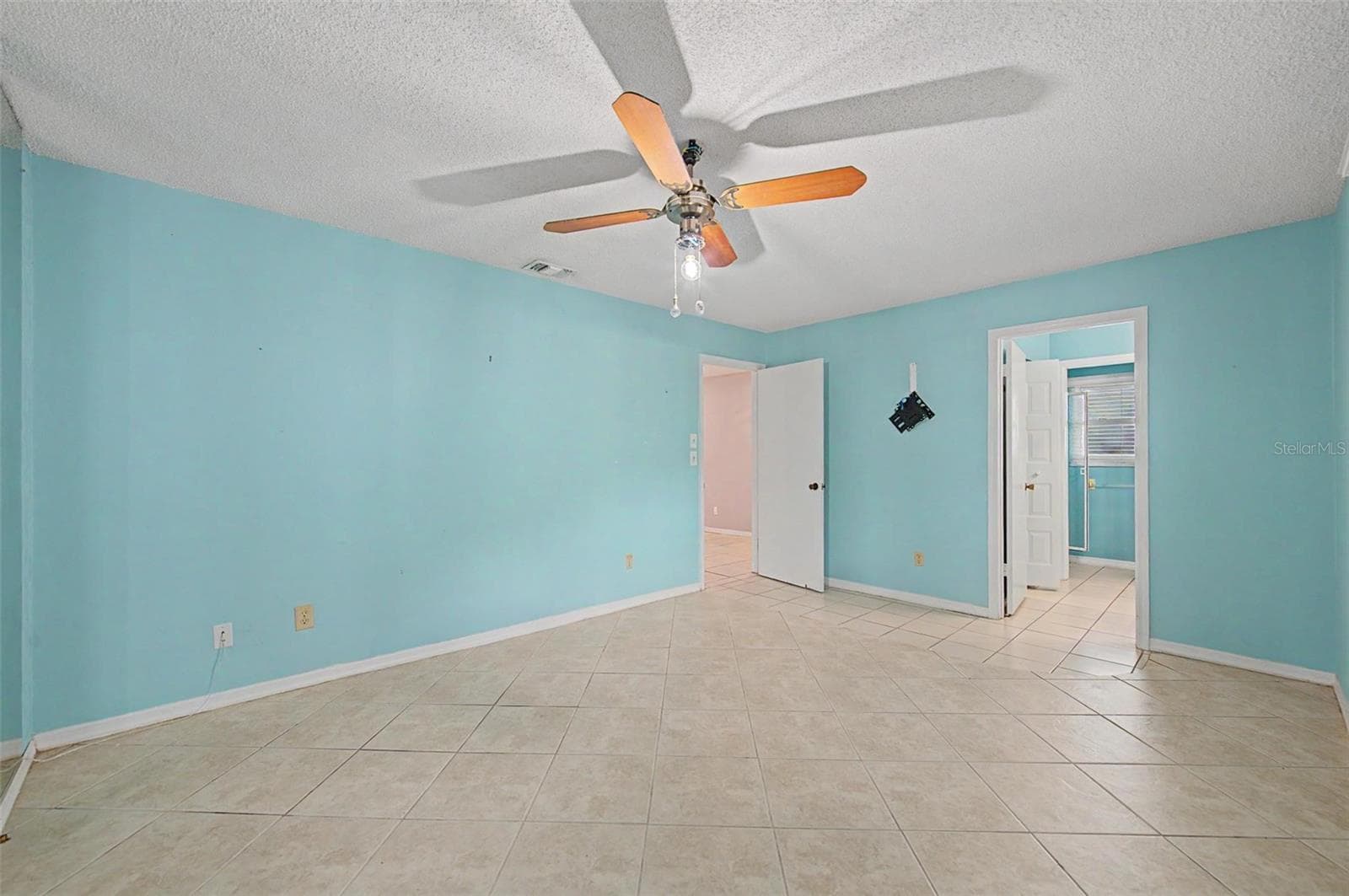 1242 DEL WEBB BOULEVARD — photo 27 of 43