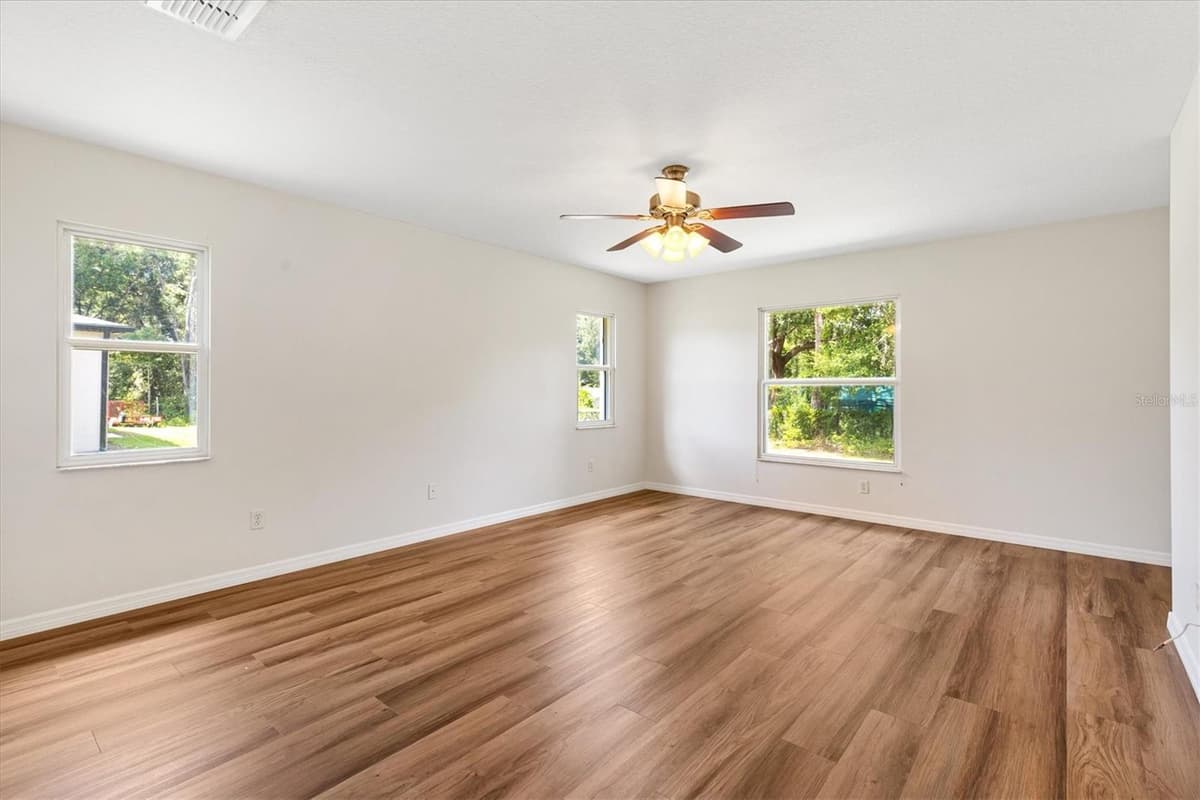 13560 101ST TERRACE — photo 19 of 46