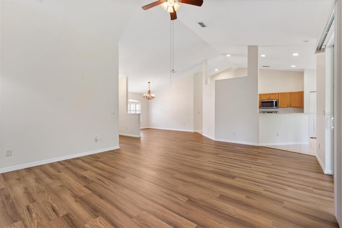 13560 101ST TERRACE — photo 12 of 46