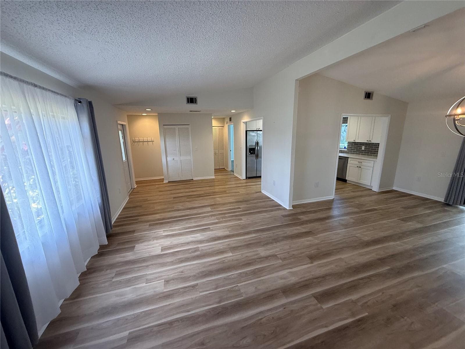 2302 15TH STREET — photo 5 of 19