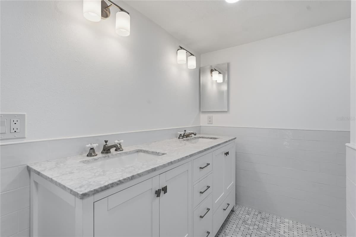 505 BAMBOO COURT — photo 44 of 85