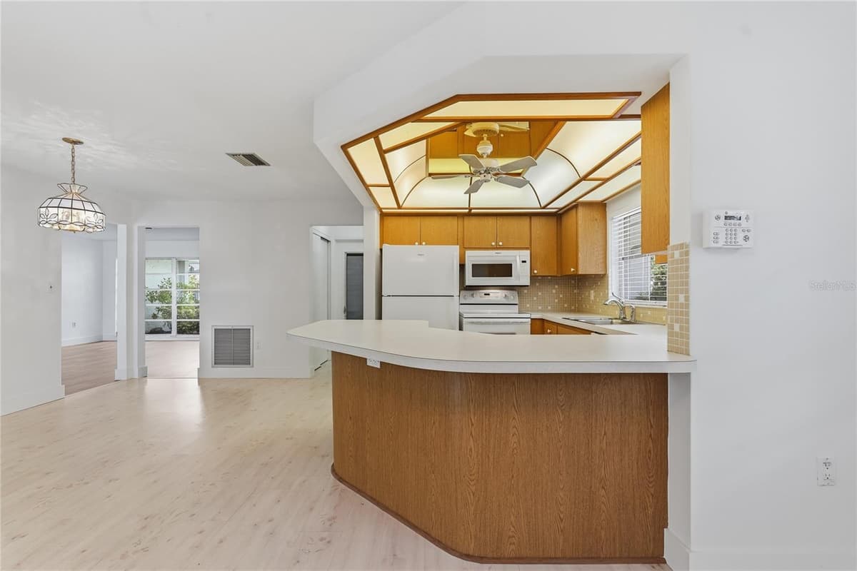 505 BAMBOO COURT — photo 26 of 85