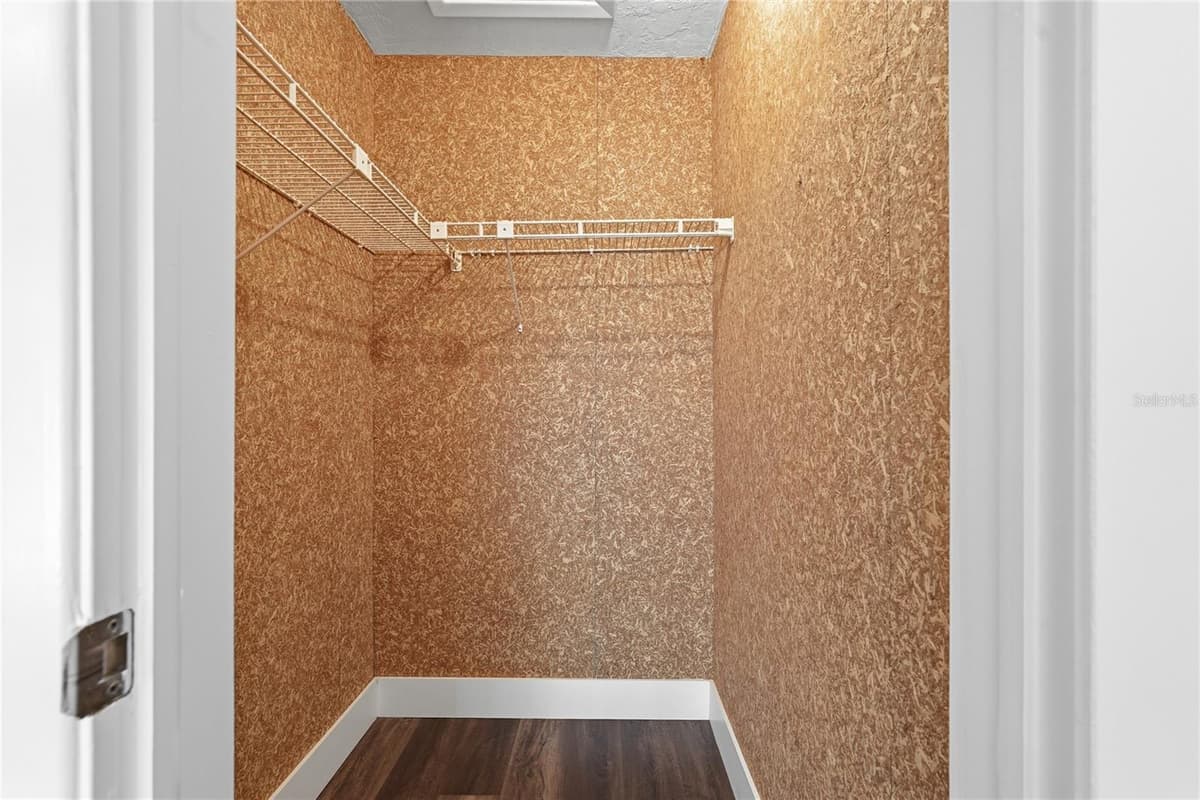 505 BAMBOO COURT — photo 36 of 85
