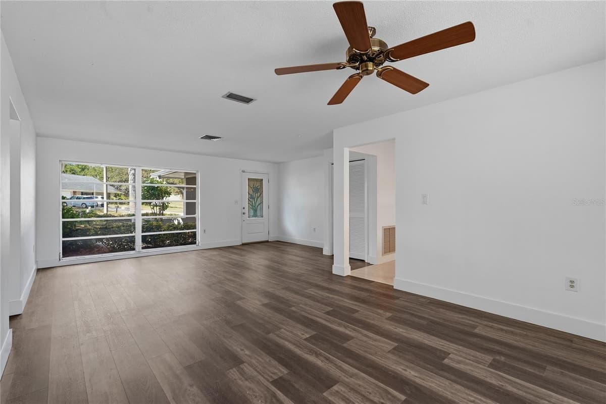 505 BAMBOO COURT — photo 15 of 85